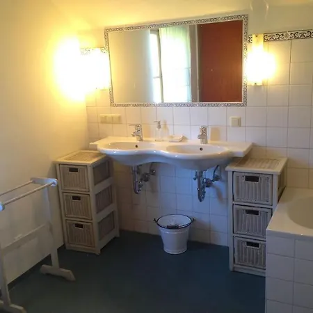 Villa Charming Lynden At Foot Of Loser, Overlooking Altaussee