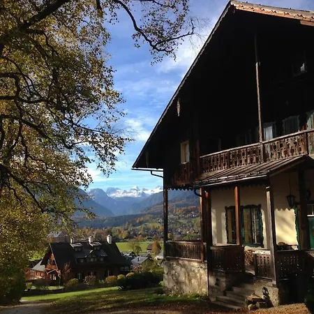 Charming Lynden At Foot Of Loser, Overlooking * Altaussee