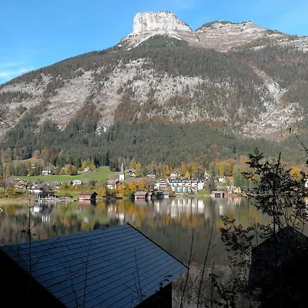 Charming Lynden At Foot Of Loser, Overlooking